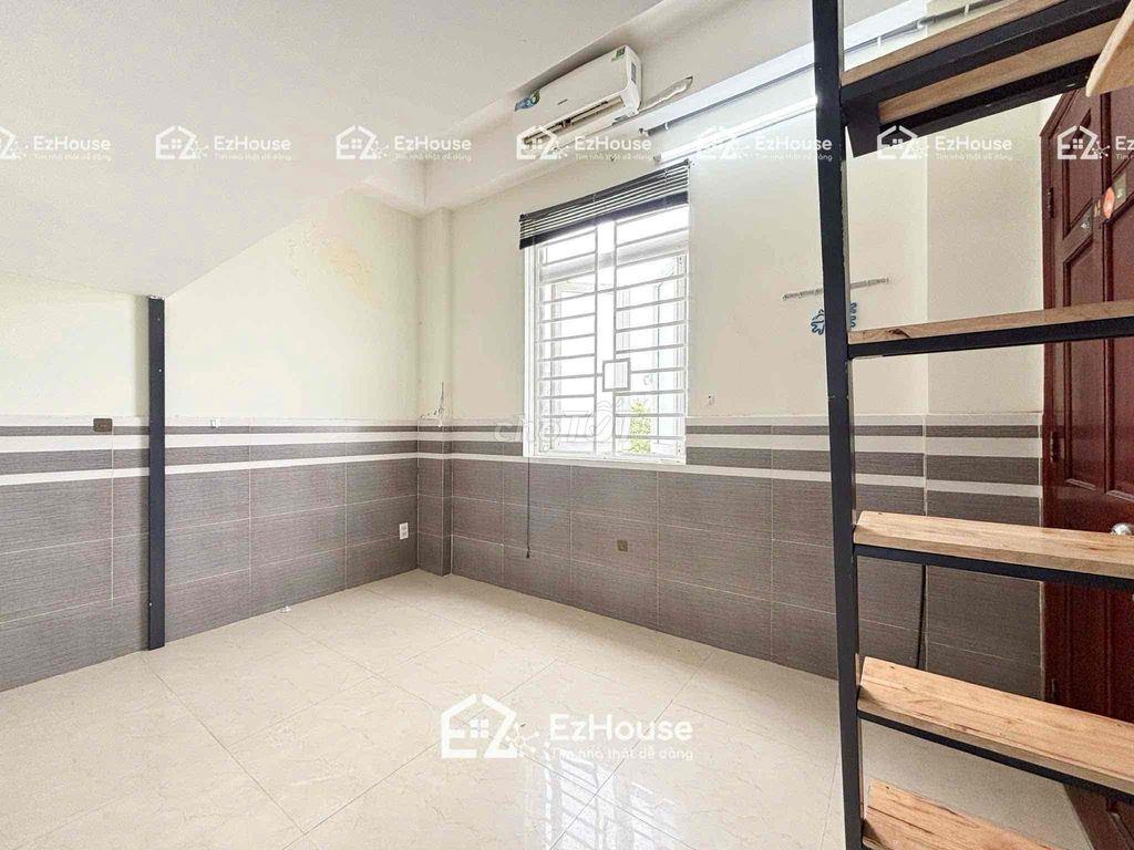 GIẢM 50% TIỀN PHÒNG CHO PHÒNG RỘNG GÁC CAO CỬA SỔ TRỜI PHẠM VĂN CHIÊU