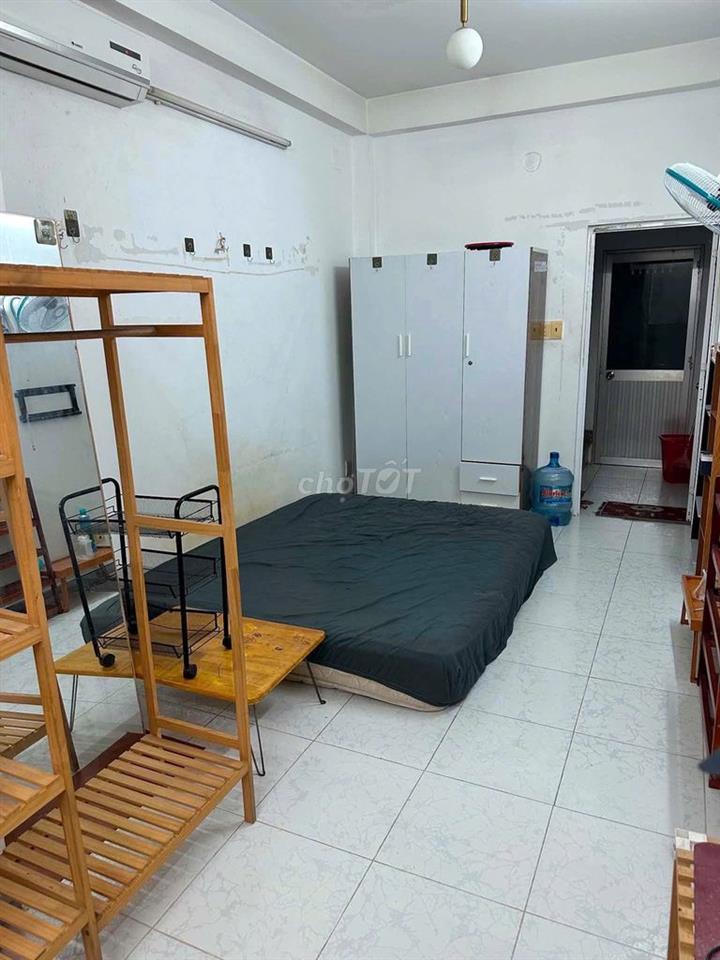 CHO THUÊ NGUYÊN TẦNG TRONG NHÀ NGUYÊN CĂN