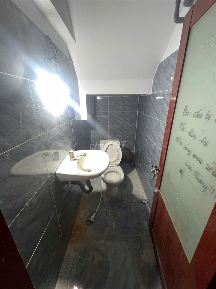 PHÒNG MỚI NGAY TRUNG TÂM QUẬN GÒ VẤP DỌN VÀO Ở NGAY GIÁ CHỈ