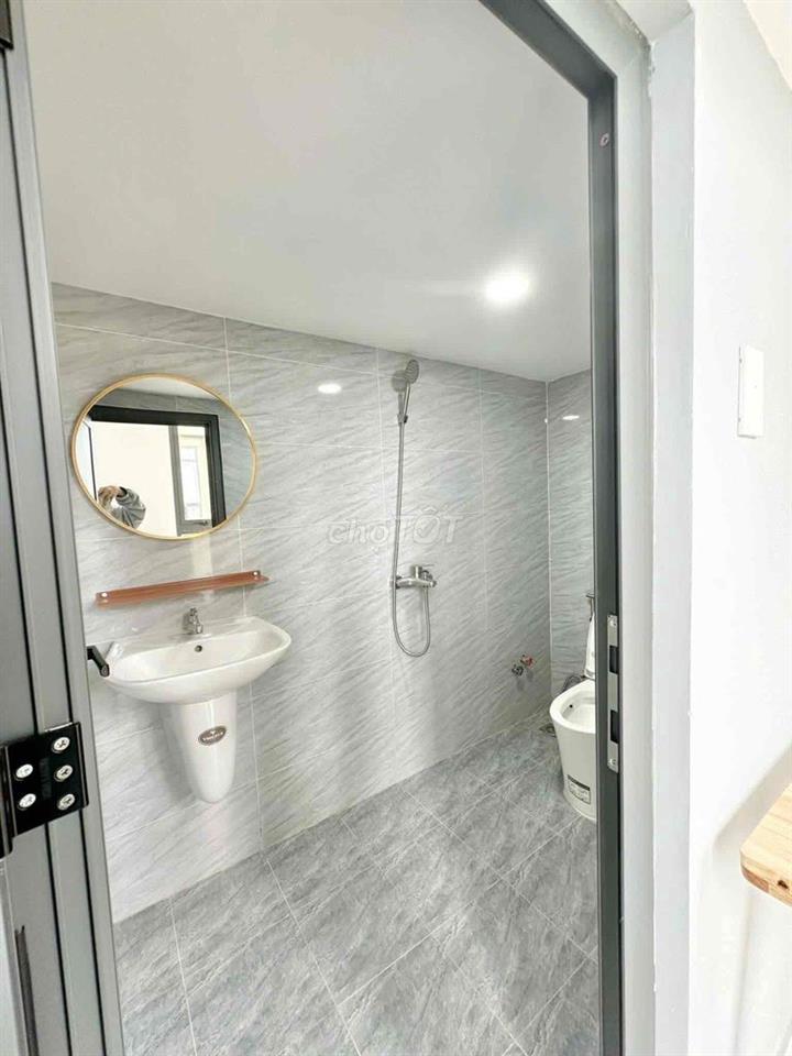 PHÒNG TRỌ GÒ VẤP - CỬA SỔ LỚN - THOÁNG MAT - SẠCH SẼ