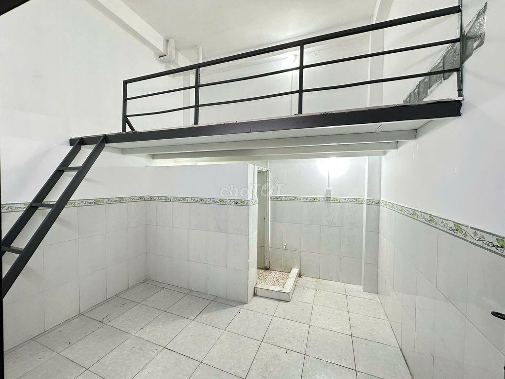 PHÒNG ĐẸP HIẾM. ĐS 20, P AN NHƠN, GÁC CAO, SÁT PHẠM VĂN ĐỒNG CHỈ 3TR2