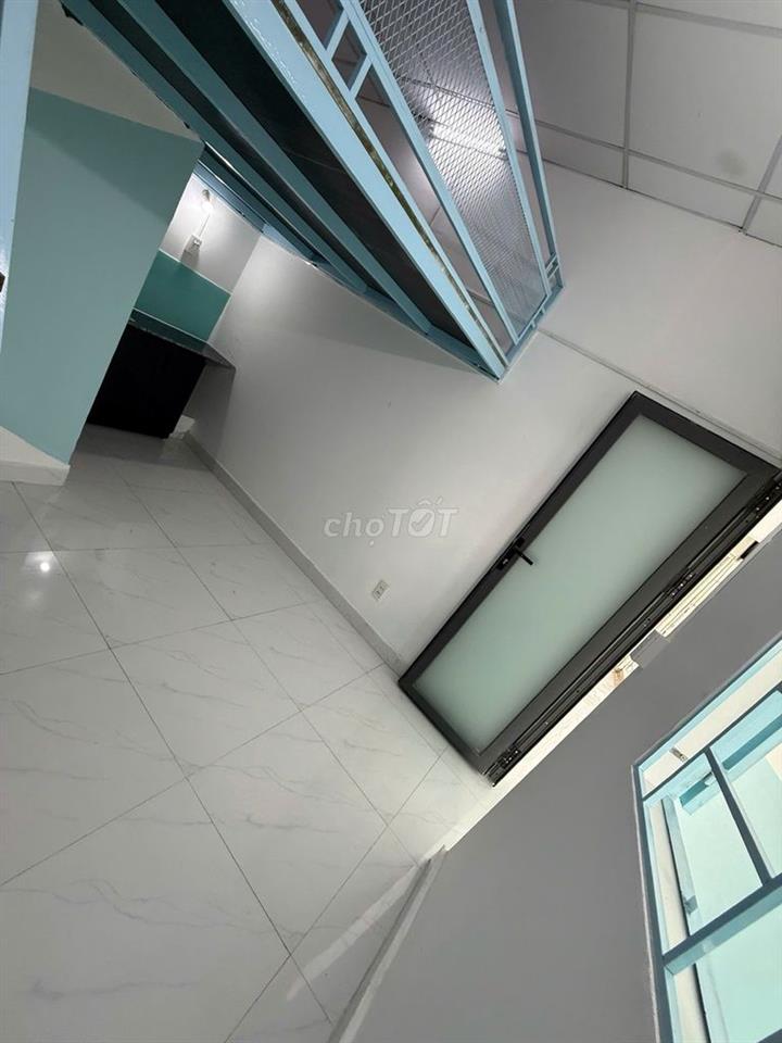 GẦN ĐH VĂN LANG – PHÒNG THOÁNG, CỬA SỔ TRỜI | 3TR4