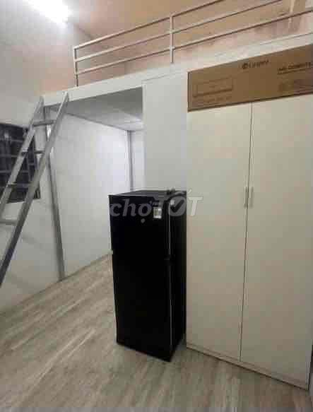 PHÒNG CHO THUÊ ,WC RIÊNG ,NGAY CHỢ TSN ,CV GIA ĐỊNH ,ĐH GIA ĐỊNH ,BV75