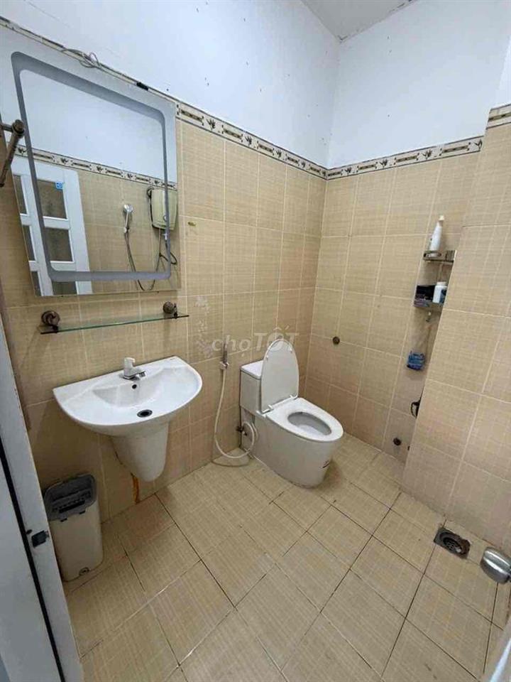 PHÒNG TRỌ GÒ VẤP - ĐỐI DIỆN TRƯỜNG CAO ĐẲNG BÁCH KHOA