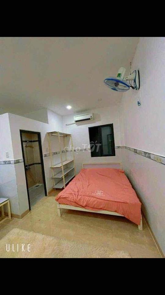 Phòng rộng rãi full tiện ích có thể làm studio