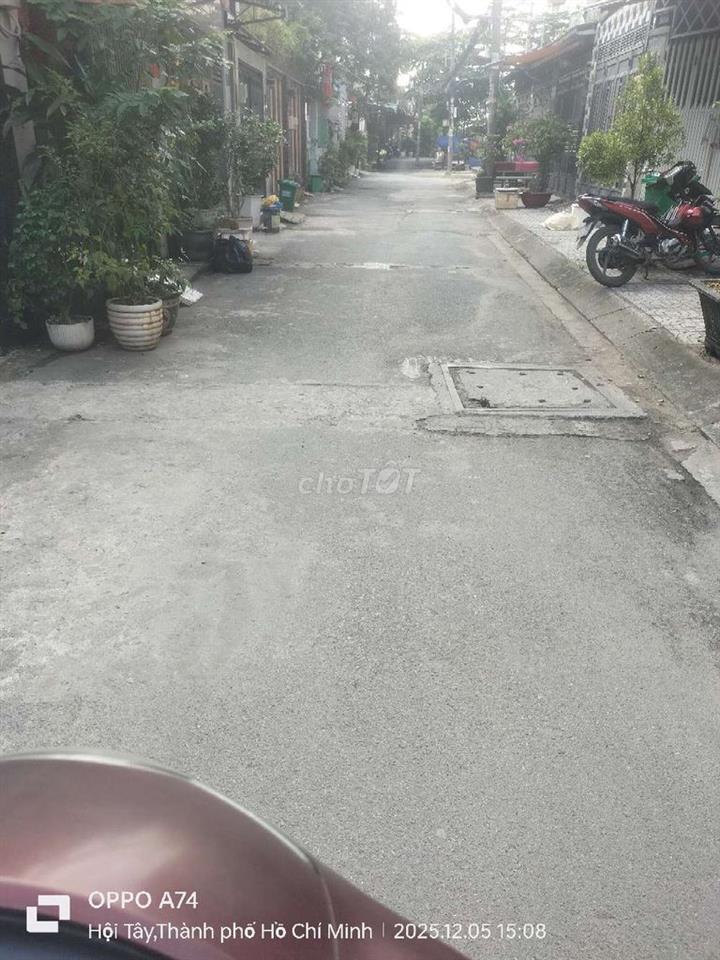 Phòng 2 mặt tiền thoáng mát – đầy đủ tiện nghi

,