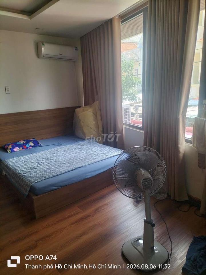 Phòng 2 mặt tiền thoáng mát – đầy đủ tiện nghi

,