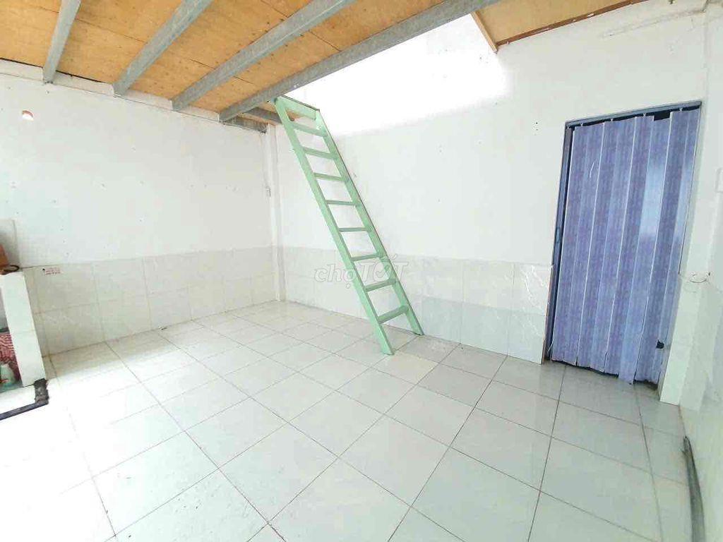 PHÒNG TRỆT CÓ GÁC RIÊNG BIỆT PHÙ HỢP Ở GIA ĐÌNH