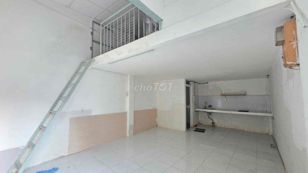 PHÒNG TRỆT CÓ GÁC RIÊNG BIỆT PHÙ HỢP Ở GIA ĐÌNH