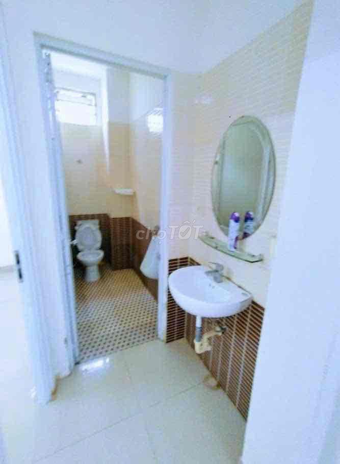 Cho thuê trọ ở Gò Vấp gần đh Văn Lang dọn vào ở ngay