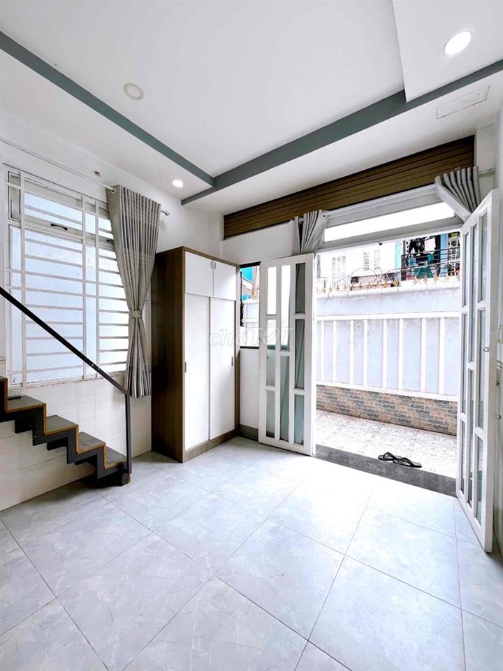 CHO THUÊ CHDV FULL NỘI THẤT TÁCH BẾP