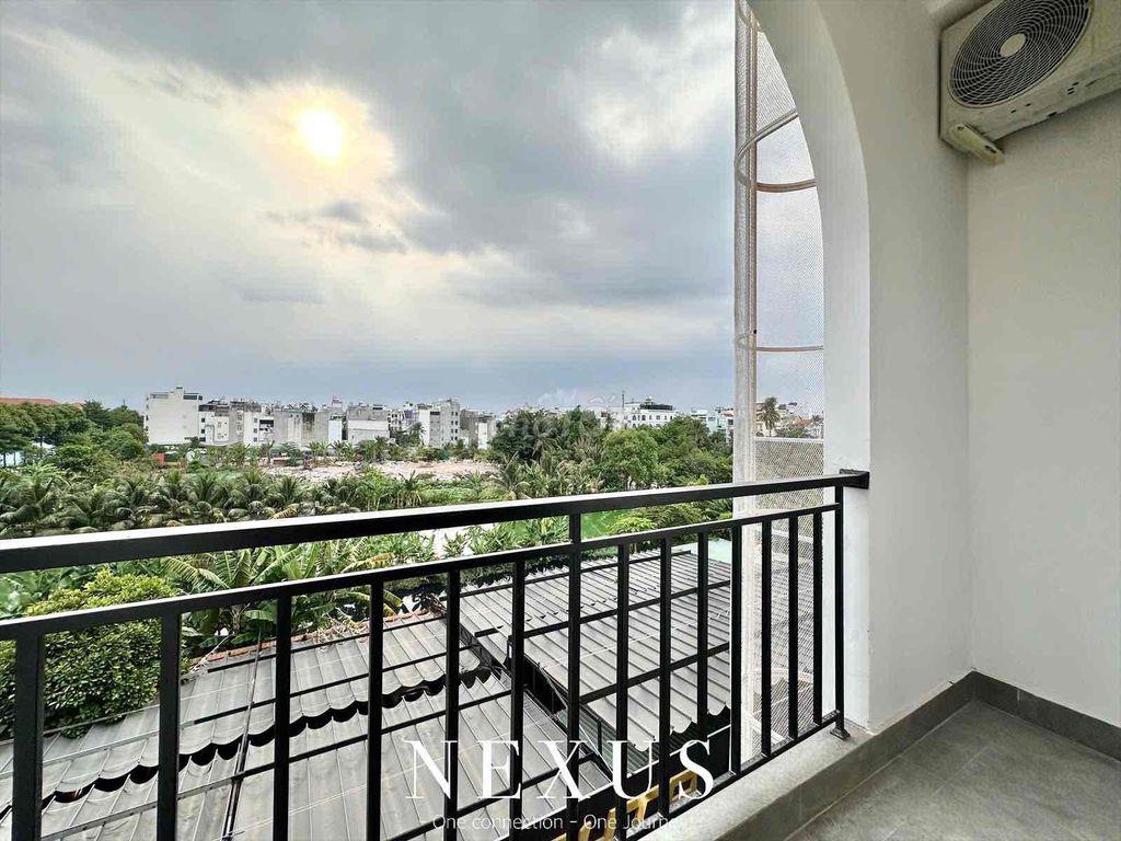 Duplex ban công full đầy đủ nội thất máy giặt riêng