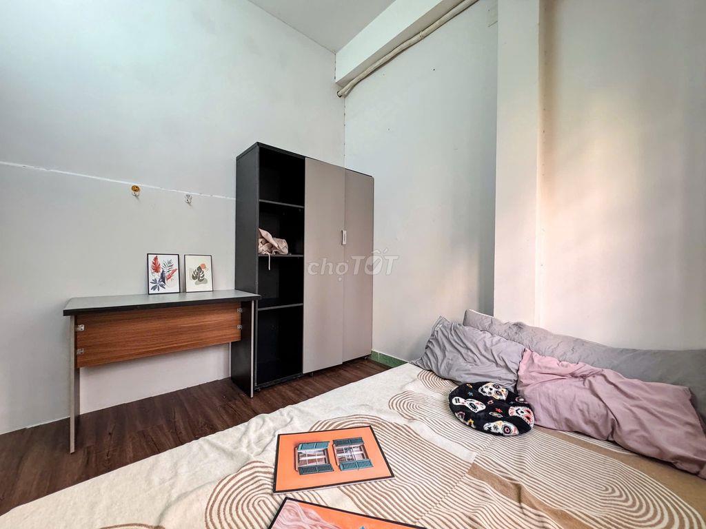 Căn hộ mini 2 phòng ngủ quận Tân Bình - có ban công - nội thất đầy đủ