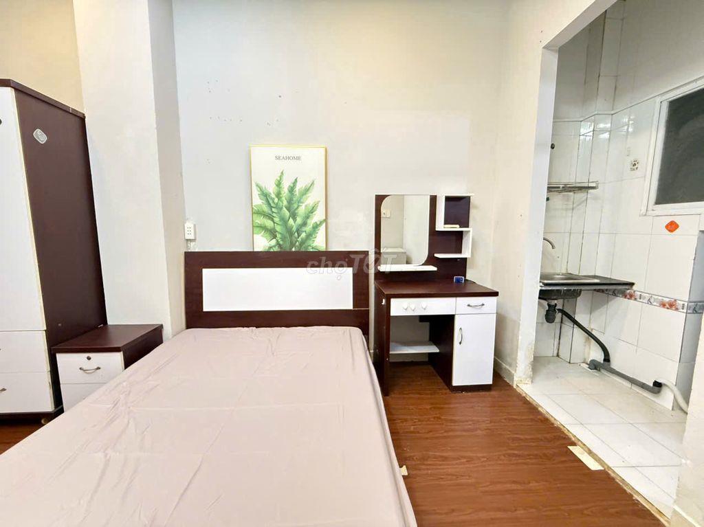 Phòng trọ Quận 10 - Nội thất đầy đủ