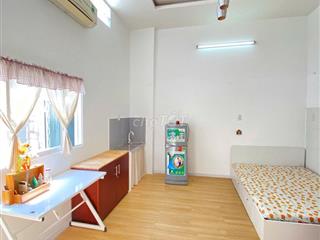 Phòng trọ Quận 7 - Phạm Hữu Lầu - Đầy đủ nội thất - Có ban công