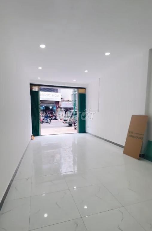 Cho thuê mặt bằng kinh doanh Tân Bình - Bạch Đằng - Gần Sân Bay
