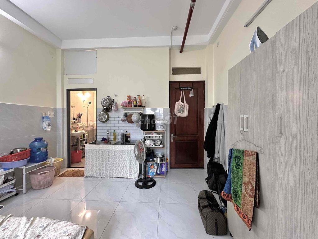 PASS PHÒNG RỘNG 30m2 - CÁCH VĂN HIẾN CÔNG THƯƠNG 5p ĐI XE