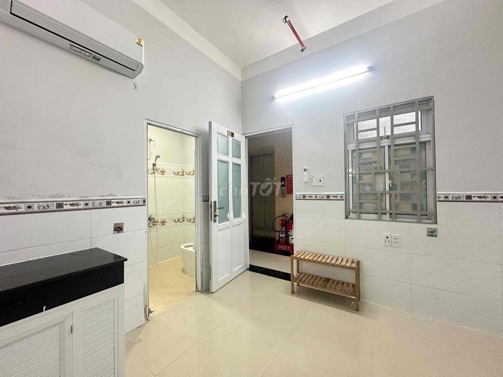 HỖ TRỢ 1TR TIỀN CỌC - HẦM XE RỘNG - CÓ THANG MÁY - QUA VLU,IUH 5p