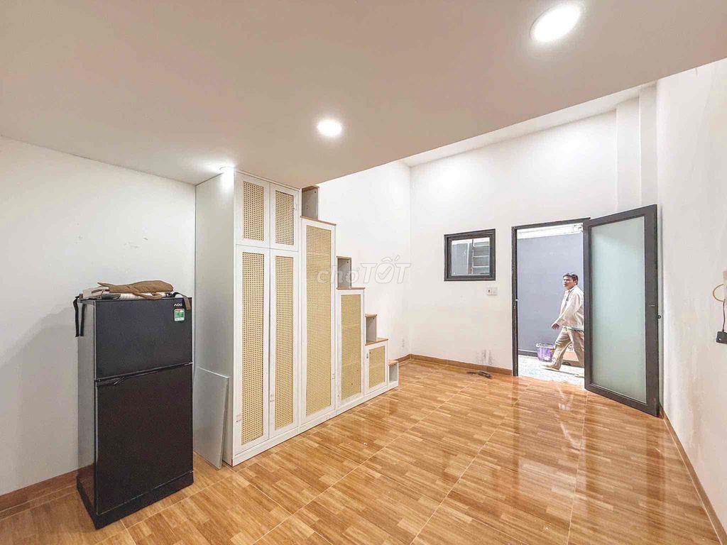 HỖ TRỢ 1tr TIỀN CỌC - Full nội thất - Máy giặt riêng - Qua VLU,IUH 5p