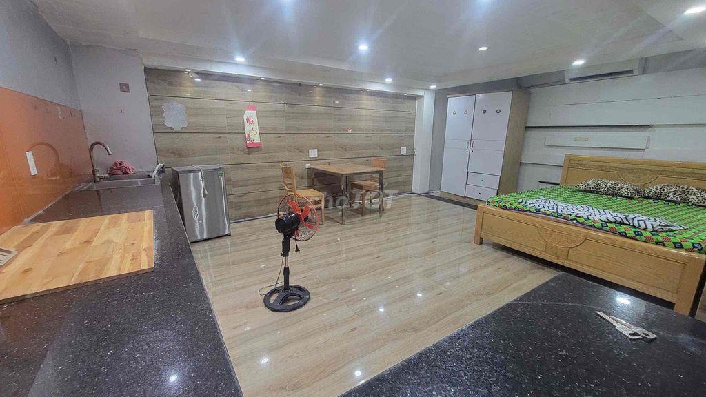 cho thuê phòng cửa sổ Huỳnh Văn Bánh
