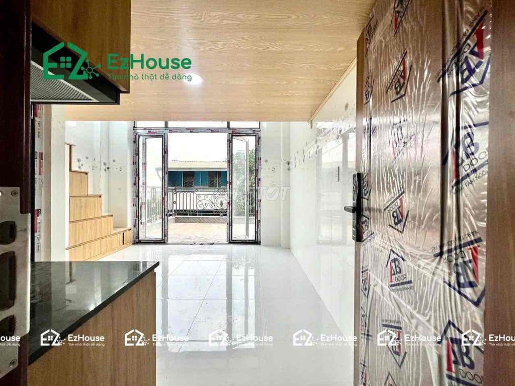 Free tiền dịch vụ và xe chỉ tính điện nước mới xây