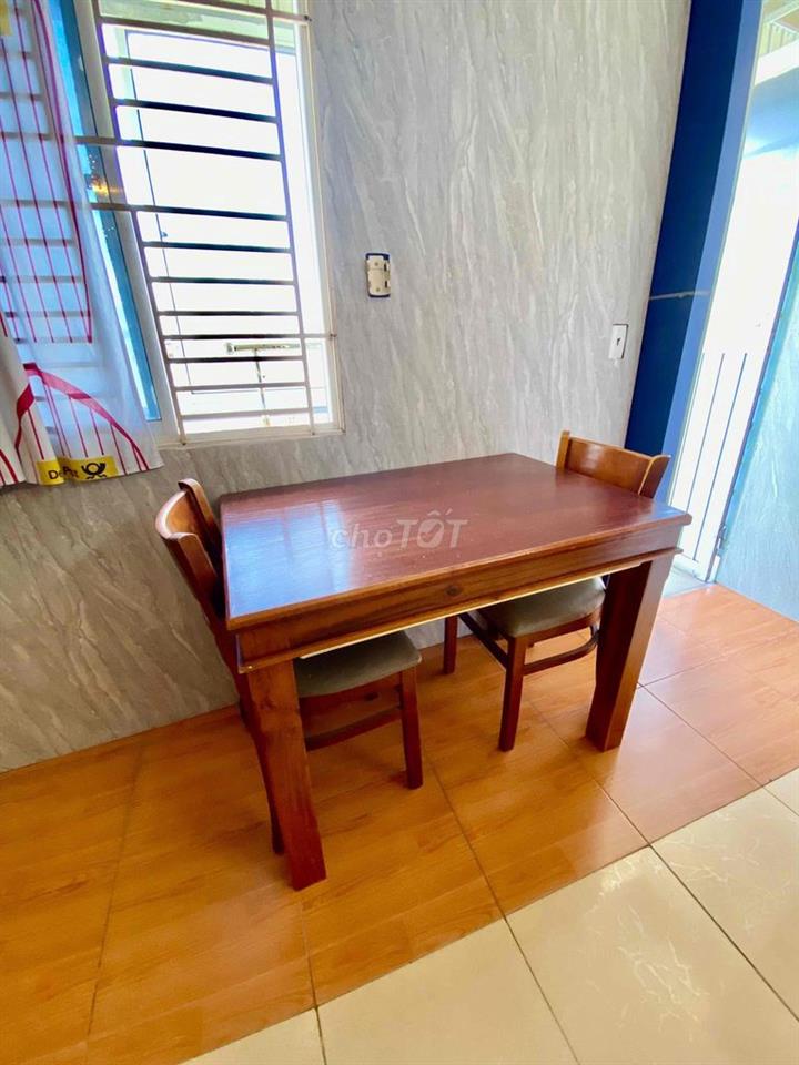 Phòng full nội thất ban công máy giặt riêng gần cv làng hoa