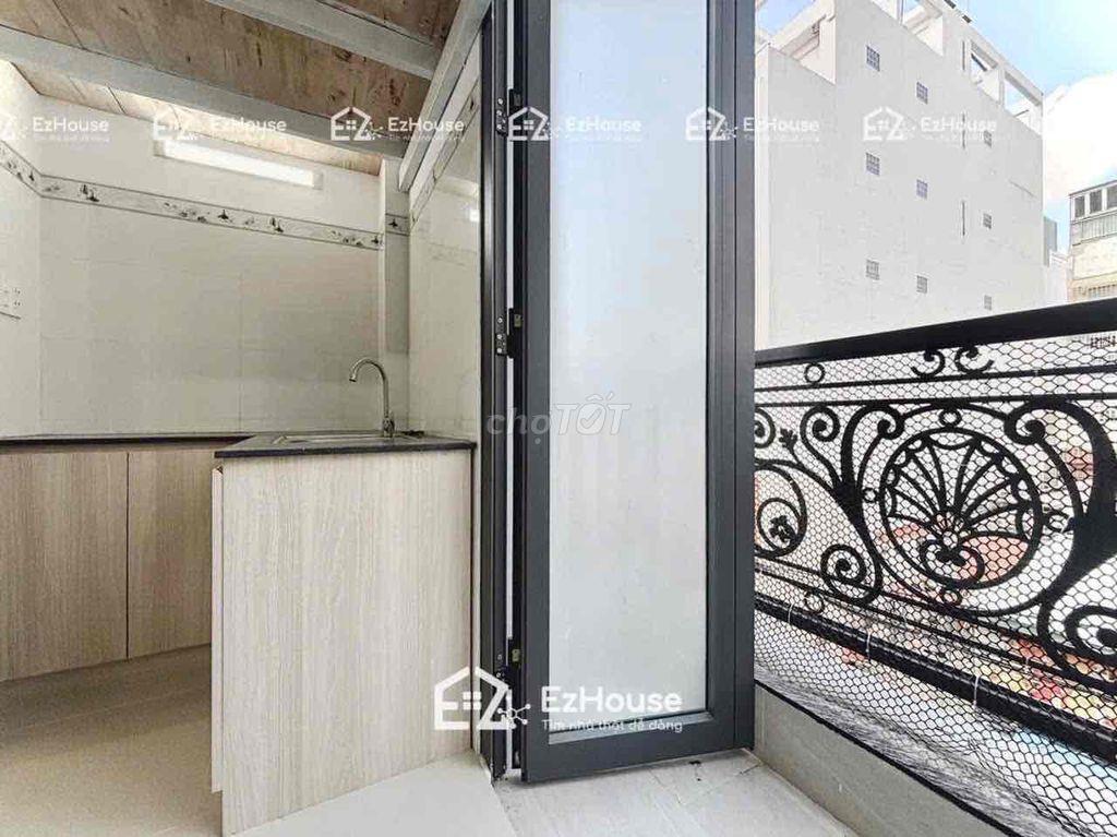 🏡 Duplex ban công ở 2-3 người gần trường VLU IUH