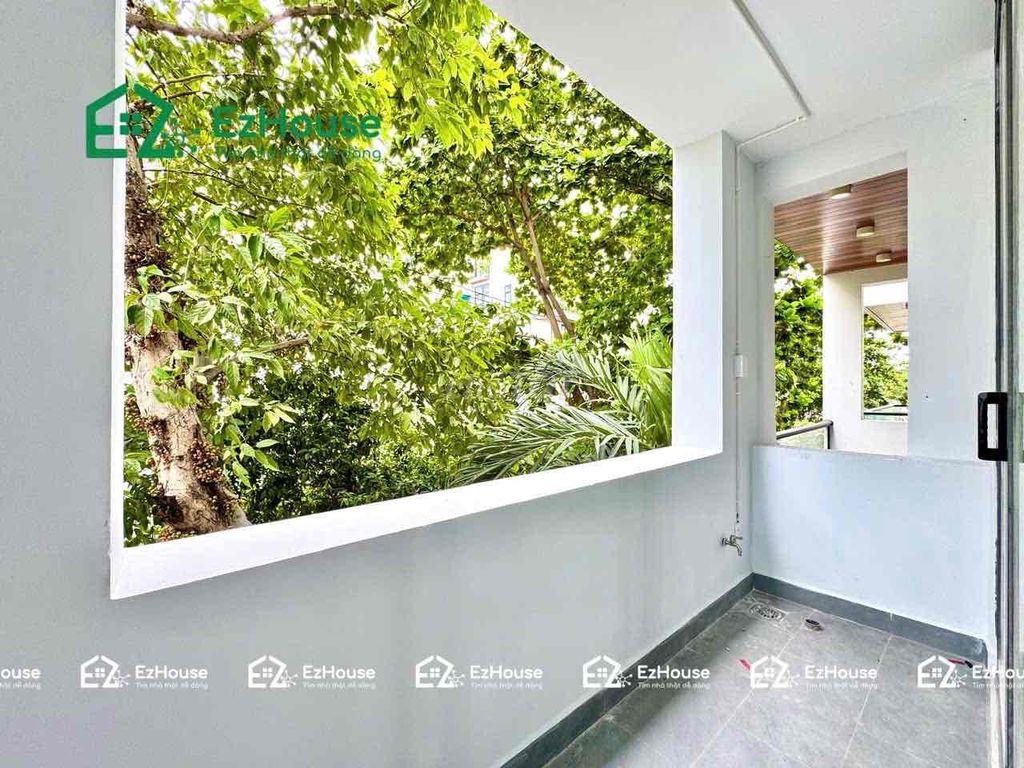 🏡 Studio ban công mới xây đủ nội thất gần trường VLU IUH