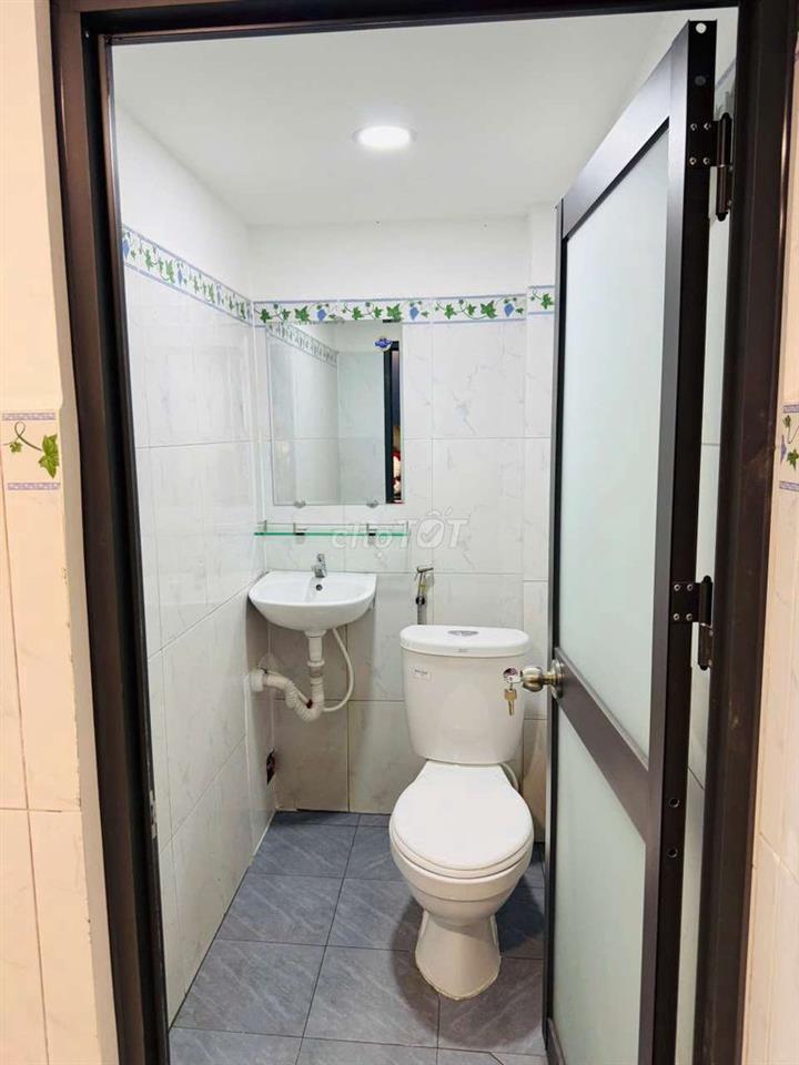TRỐNG LẠI PHÒNG GÁC MỚI CAO 2M - FULL NỘI THẤT CƠ BẢN - NGAY TÔ KÝ