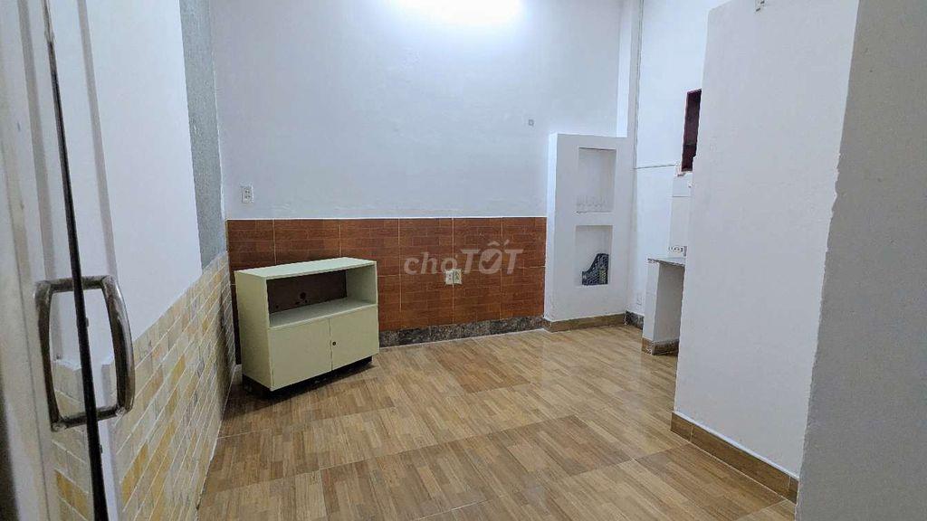 TRỌ TRỆT CUỐI CÙNG - CHỈ CHO NỮ THUÊ KV P.14 GÒ VẤP