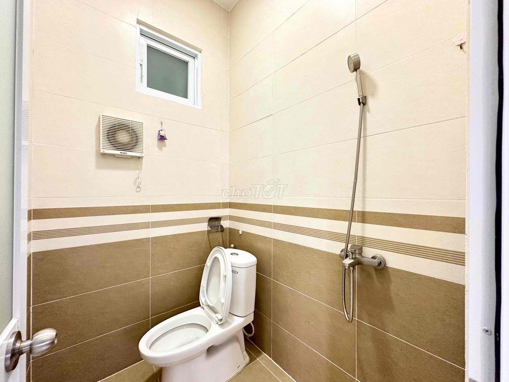 PHÒNG RỘNG 30M2 NGAY CUỐI ĐƯỜNG NGUYỄN THÁI SƠN SIÊU THOÁNG CHỈ 4XX
