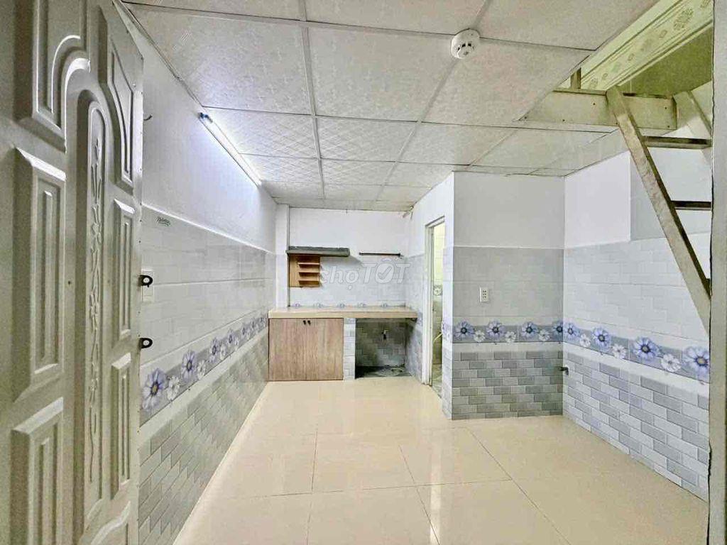 DÃY TRỌ 2XX DẠNG 1 TRỆT 1 LẦU, FREE TIỀN NHÀ THÁNG 9 CHO KHÁCH