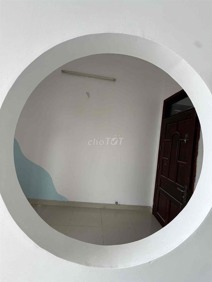 Phòng Ban Công - Gò Vấp