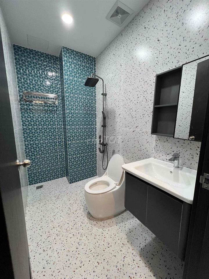 Căn Hộ Dịch Vụ - Vườn Lài - Gần cầu sắt - NTTU - VLU