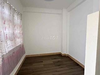 2PN, TÁCH BẾP HÌNH SAO PHÒNG VẬY