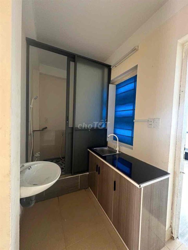 2PN, TÁCH BẾP HÌNH SAO PHÒNG VẬY