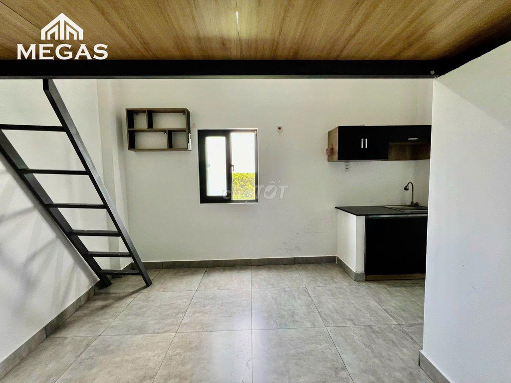 TRỐNG LẠI 1 PHÒNG CỬA SỔ TRỜI NGAY VĂN LANG CƠ SỞ 3 CHỈ 2 PHÚT