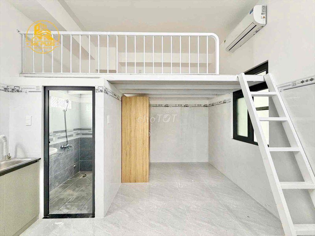 Duplex mới 100% - Full nội thất - Sát ĐH Nguyễn Tất Thành