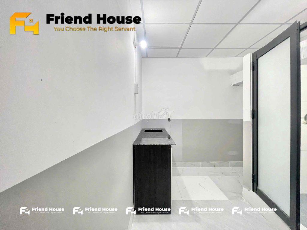 STUDIO TÁCH BẾP MỚI 100%