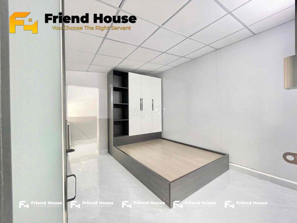 STUDIO TÁCH BẾP MỚI 100%