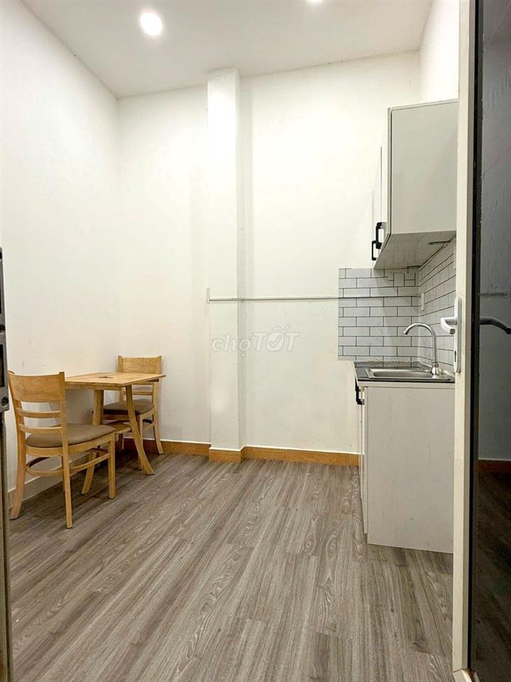 CHDV 2 Phòng Ngủ Tách Bếp, Rộng Rãi, Thoáng Mát