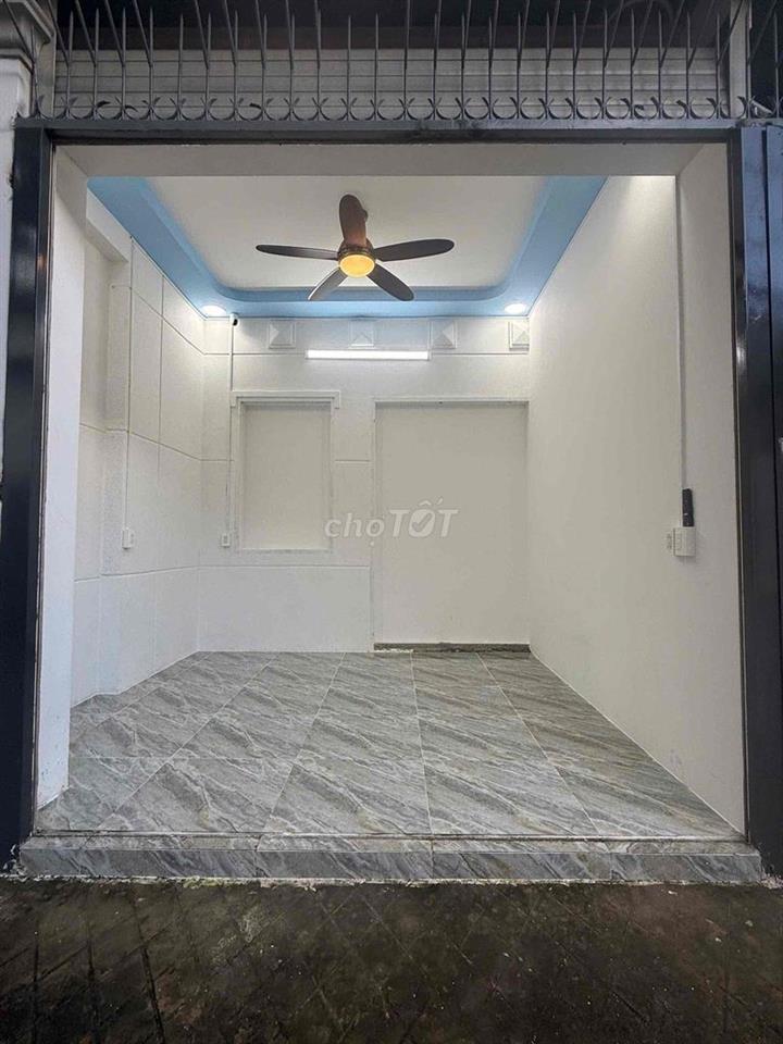 Mặt bằng nhỏ kinh doanh Lê Đức Thọ