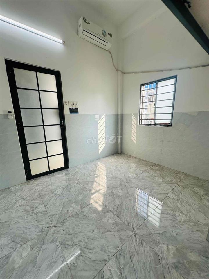 Phòng ngay DH Gia Định , IUH