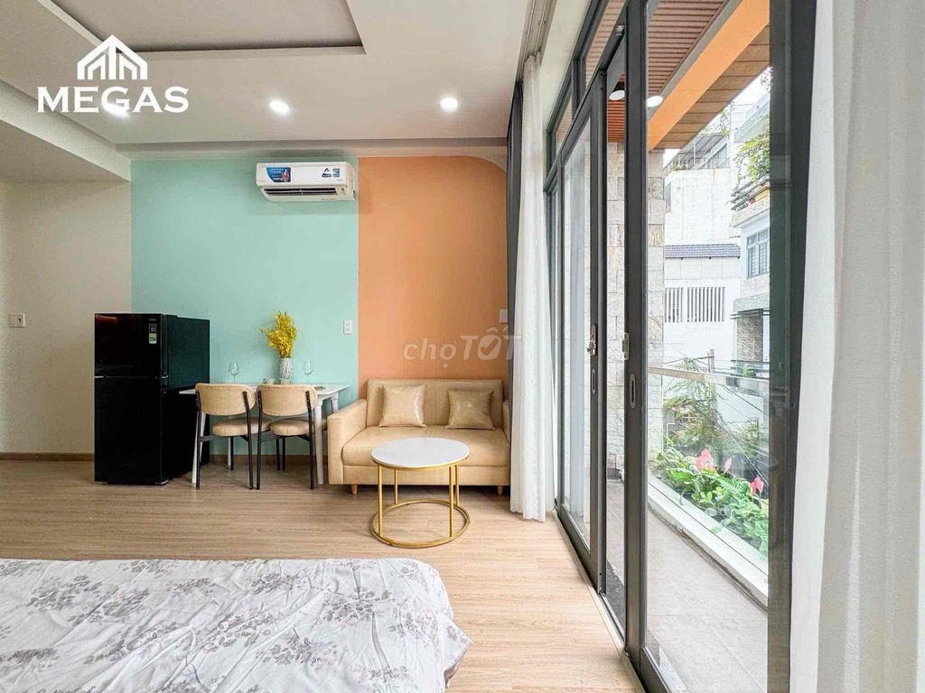 PHÒNG BAN CÔNG FULL NỘI THẤT
