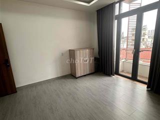 Phòng ban công thoáng mát gần Lotte Gò Vấp vào ở ngay