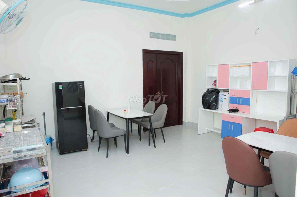 Cho thuê CHDV, phòng nghỉ cao cấp