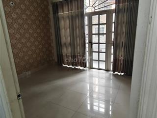 CẦN TÌM BẠN Ở CHUNG NHÀ NGUYÊN CĂN