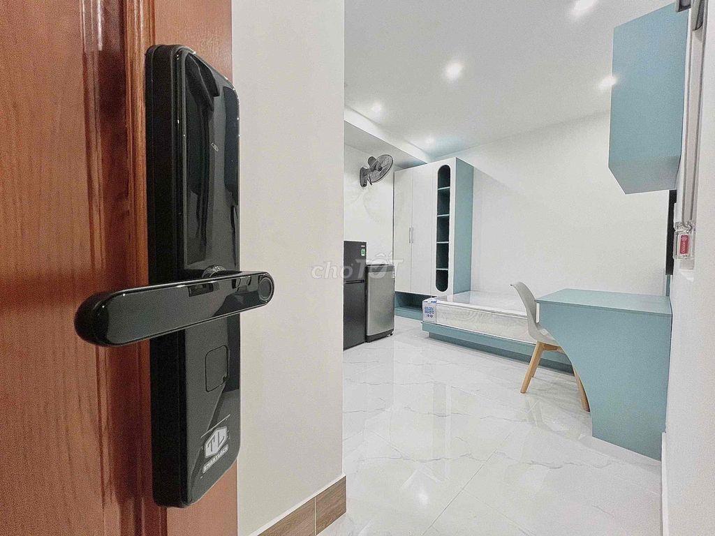 STUDIO FULL NỘI THẤT - THANG MÁY