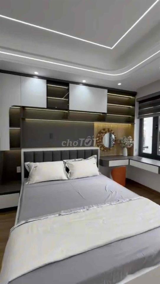 Nhà phố thang máy Phạm Văn Chiêu - 8Tỷ500