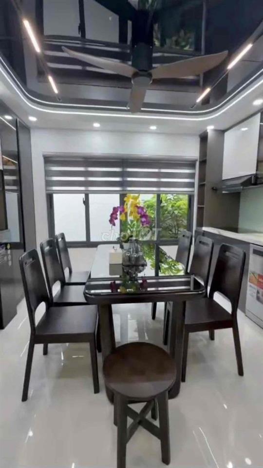 Nhà phố thang máy Phạm Văn Chiêu - 8Tỷ500